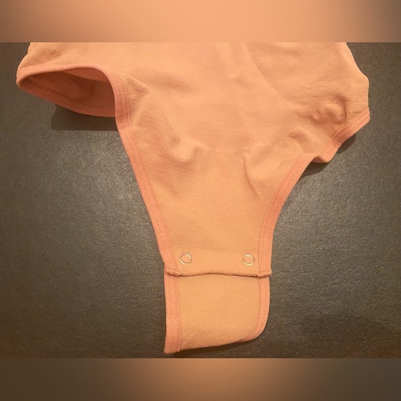 NWT Sensil Slims Body Shaper Shape Wear Size S/M - Picture 3 of 9